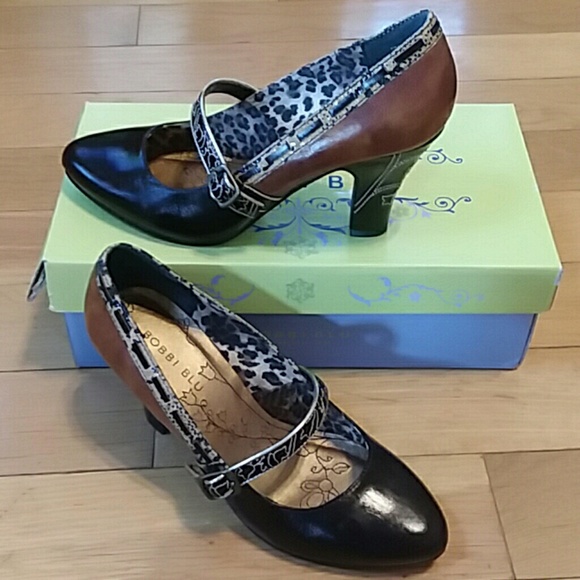 Bobbi Blu "awaken" dk. Brown leather pumps 7.5M